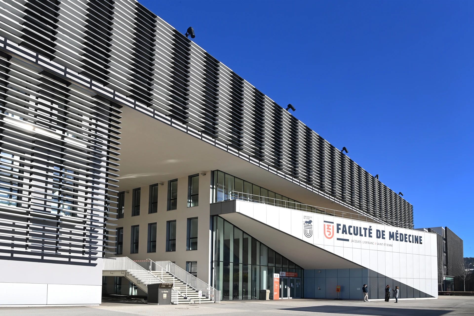Médecine générale : mieux repérer et orienter les proches aidants